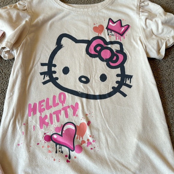 Hello kitty shirts - Picture 3 of 3